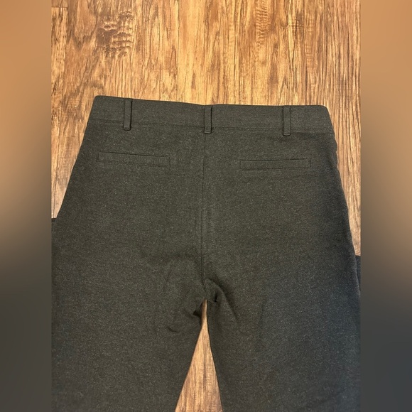 Betabrand Grey Stretchy Work Pants. Size medium petite - Picture 4 of 4